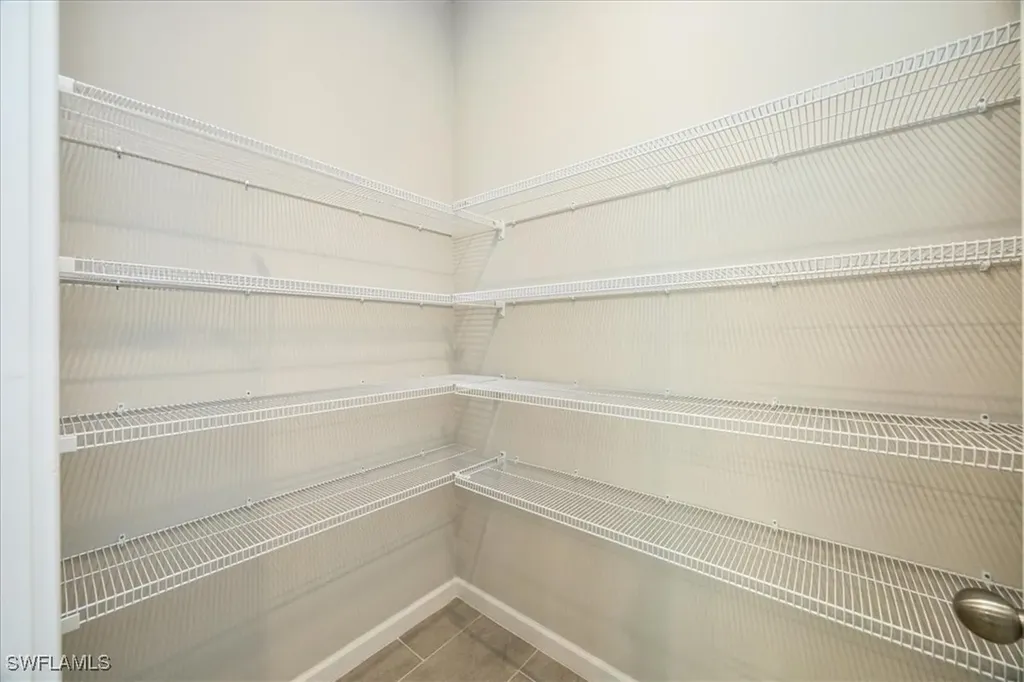 4687 Arboretum Circle Naples FL 34112