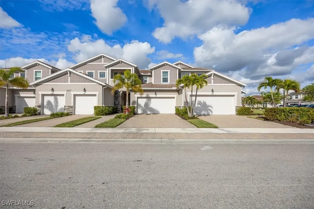 4687 Arboretum Circle Naples FL 34112