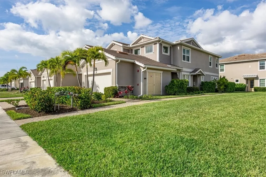 4687 Arboretum Circle Naples FL 34112