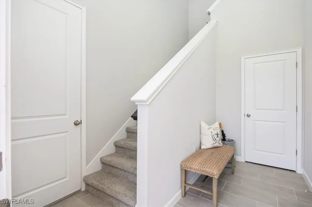 4687 Arboretum Circle Naples FL 34112