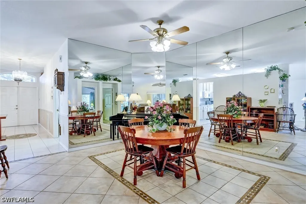 7442 Meldin Court Naples FL 34104
