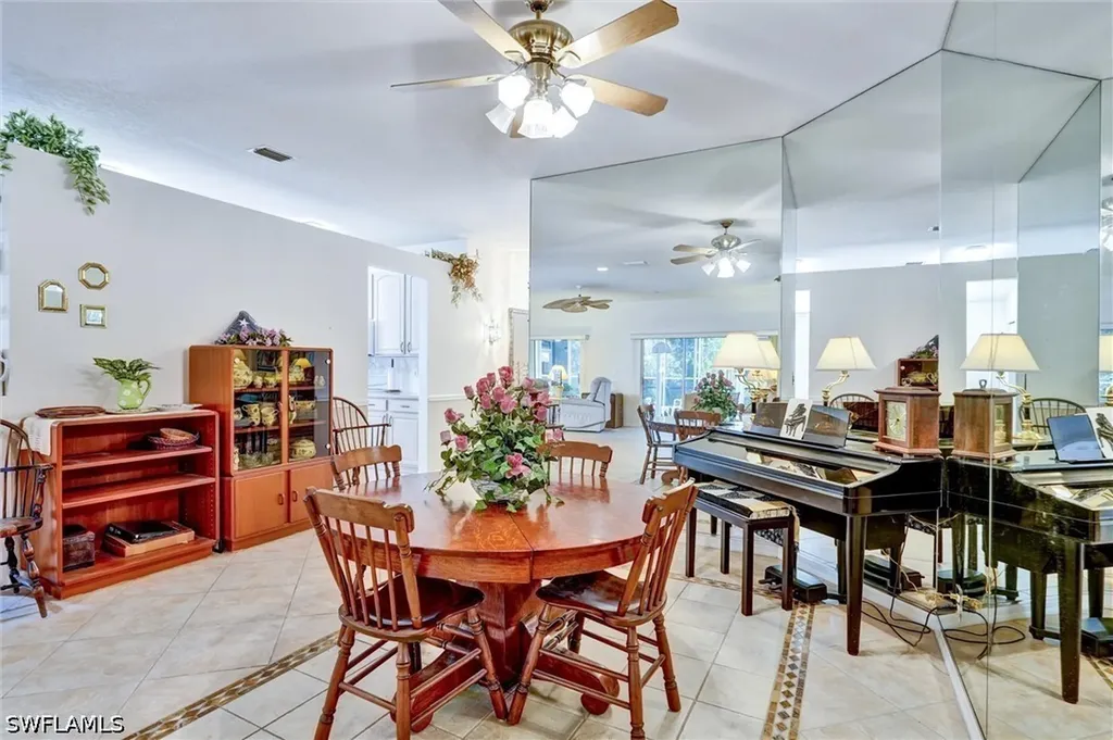 7442 Meldin Court Naples FL 34104