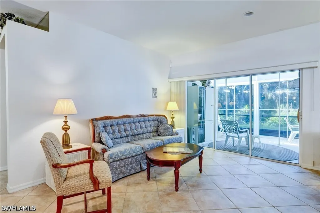 7442 Meldin Court Naples FL 34104