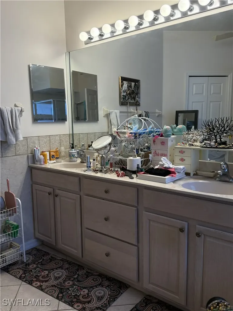 7442 Meldin Court Naples FL 34104
