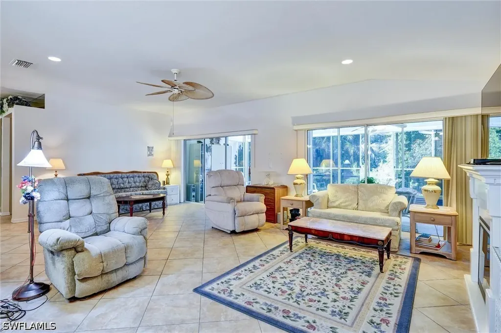 7442 Meldin Court Naples FL 34104