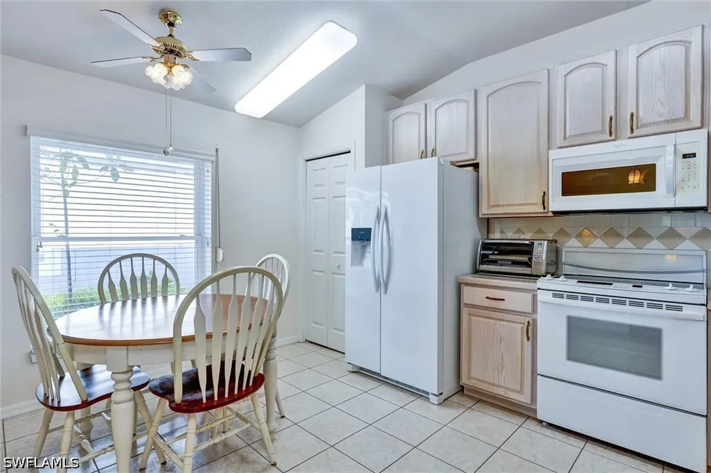 7442 Meldin Court Naples FL 34104