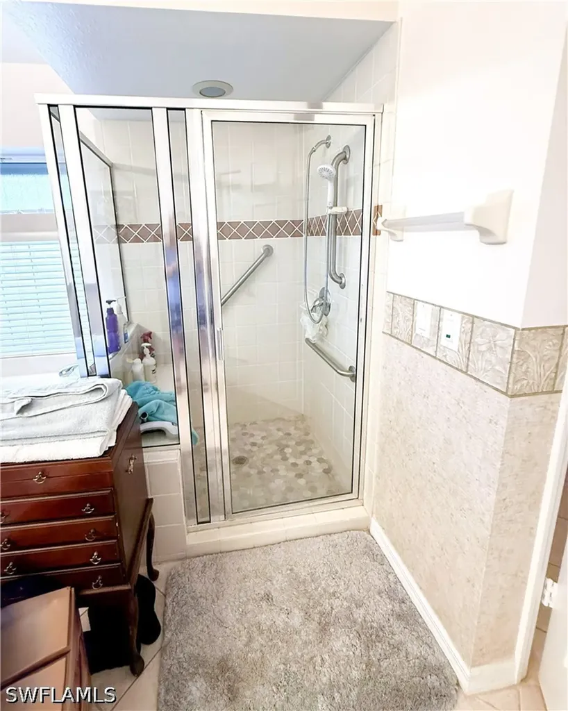 7442 Meldin Court Naples FL 34104