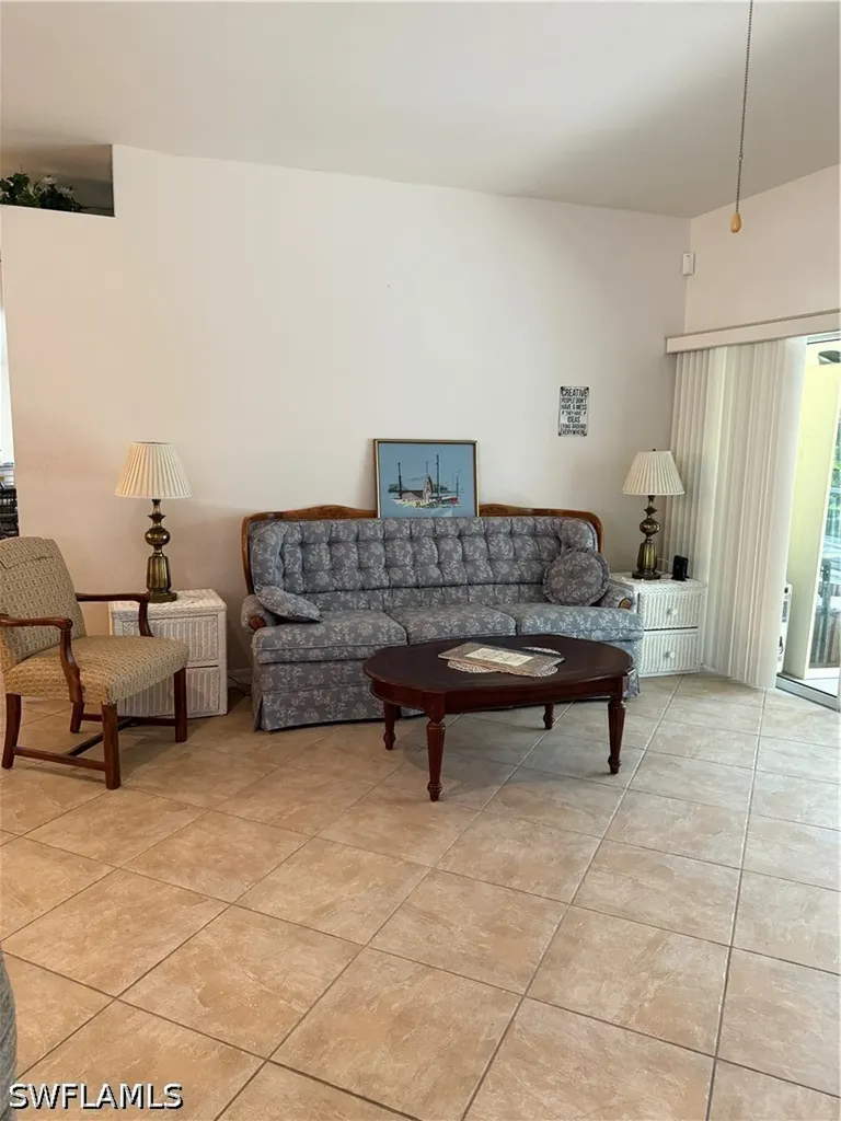 7442 Meldin Court Naples FL 34104