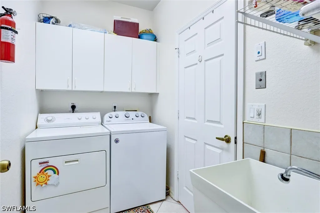 7442 Meldin Court Naples FL 34104