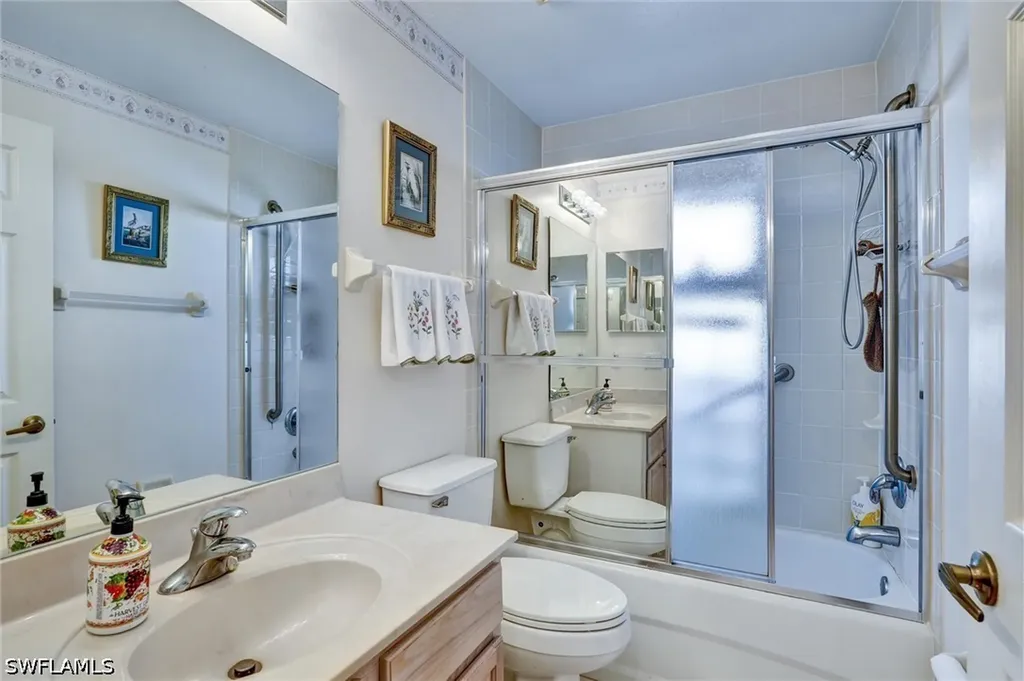 7442 Meldin Court Naples FL 34104