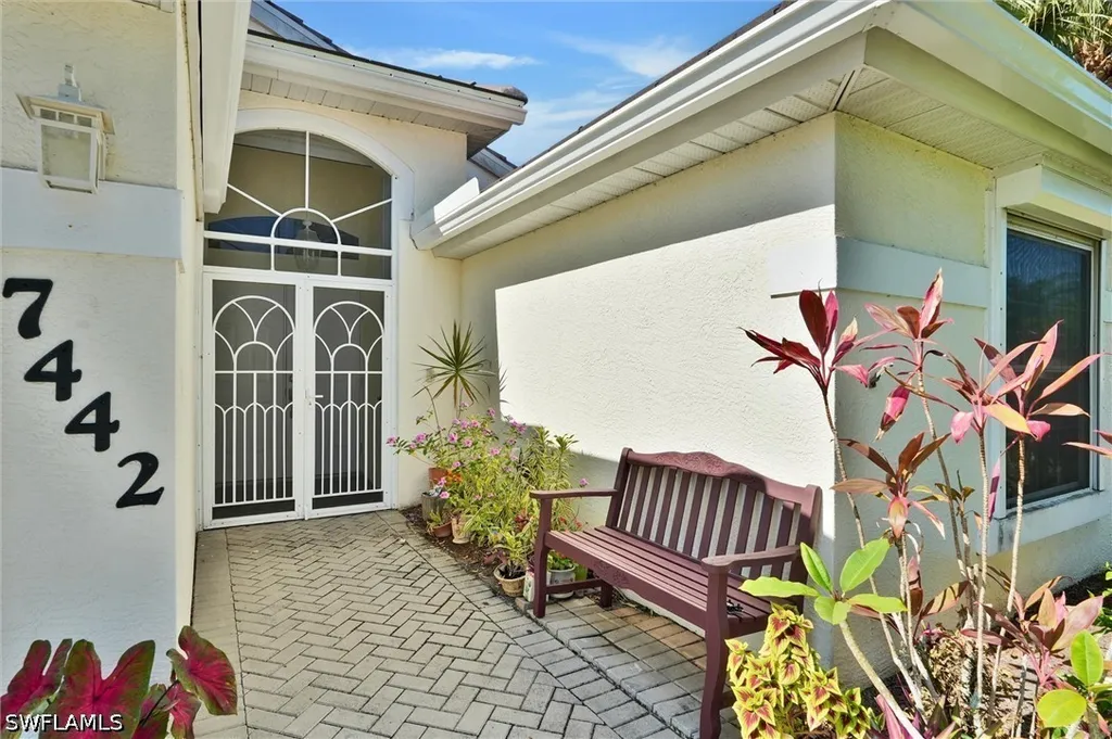 7442 Meldin Court Naples FL 34104