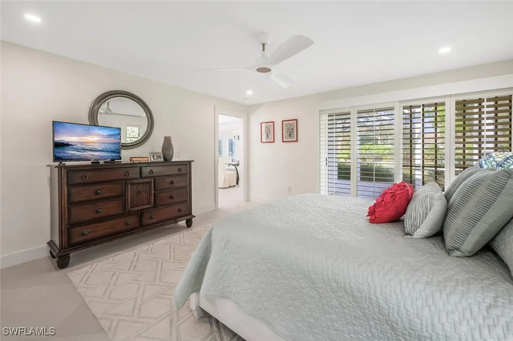 735 Parkview Lane Naples FL 34103