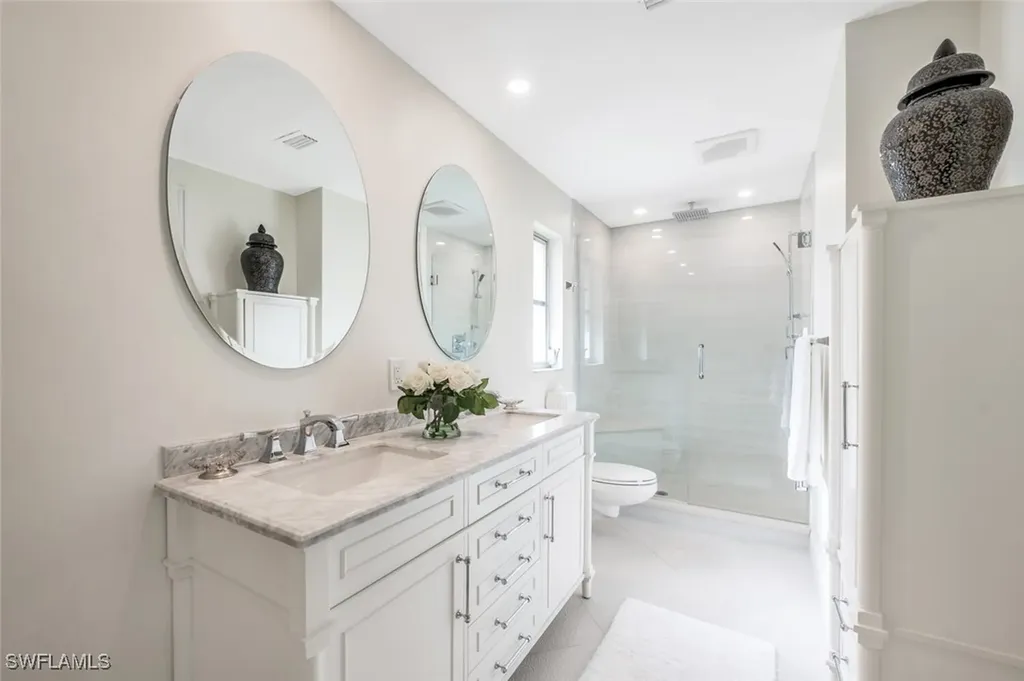 735 Parkview Lane Naples FL 34103