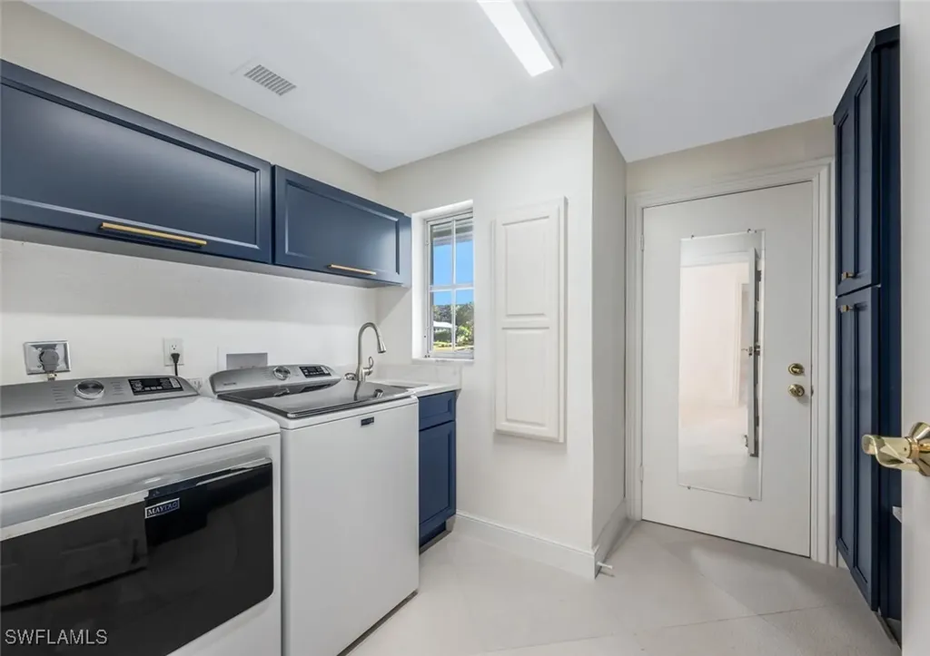 735 Parkview Lane Naples FL 34103