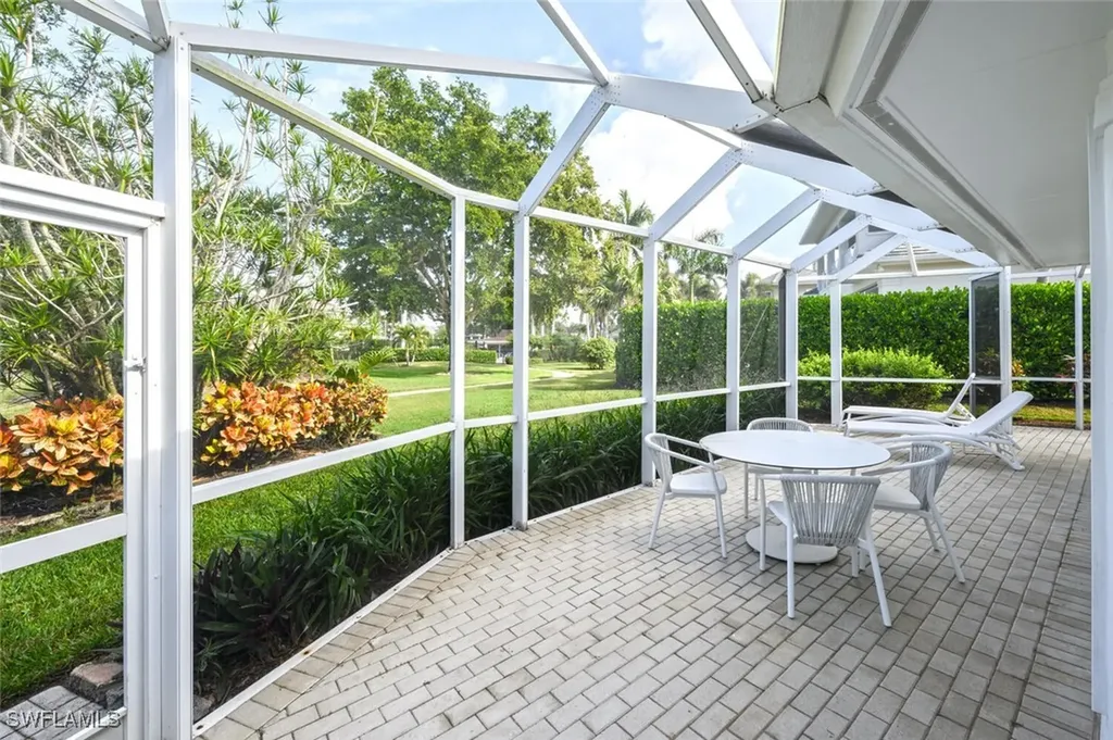 735 Parkview Lane Naples FL 34103