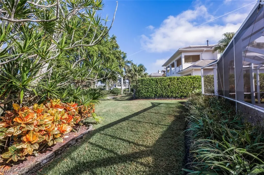 735 Parkview Lane Naples FL 34103