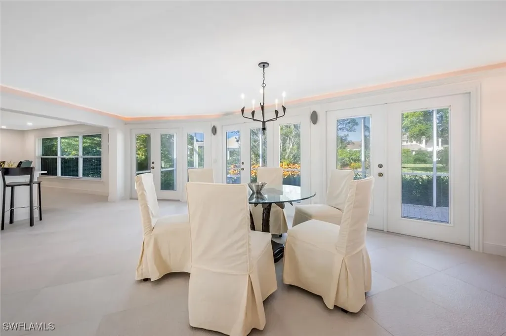 735 Parkview Lane Naples FL 34103