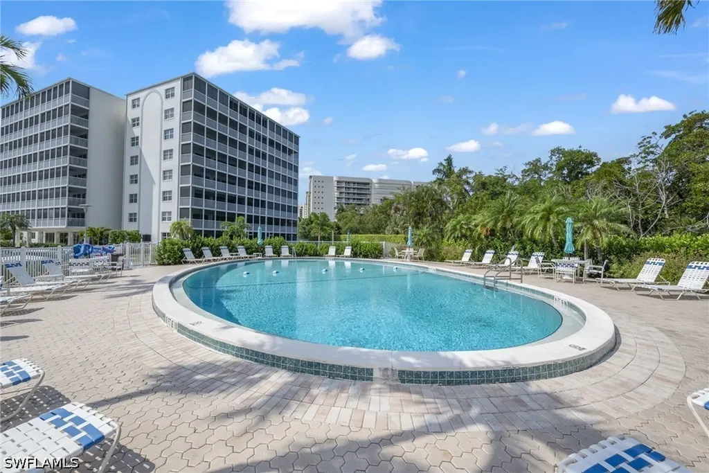 1 Bluebill Avenue Naples FL 34108
