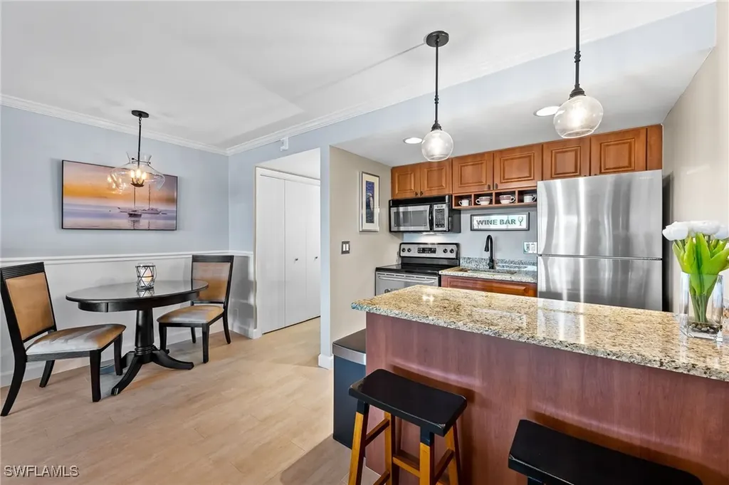 1 Bluebill Avenue Naples FL 34108