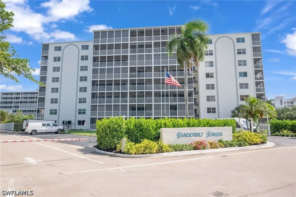 1 Bluebill Avenue Naples FL 34108