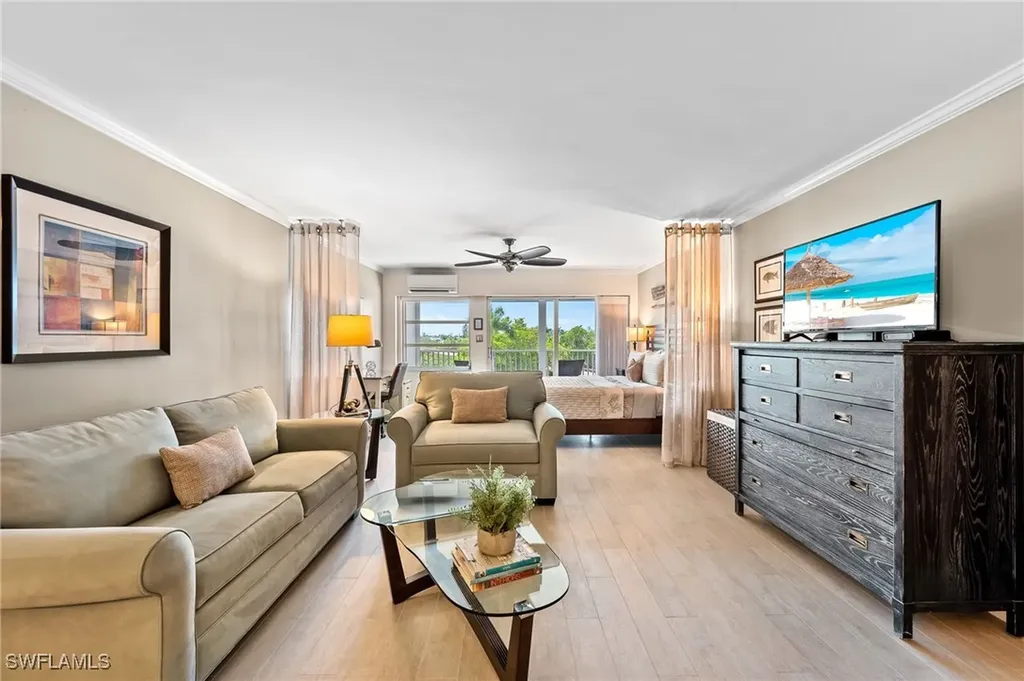 1 Bluebill Avenue Naples FL 34108