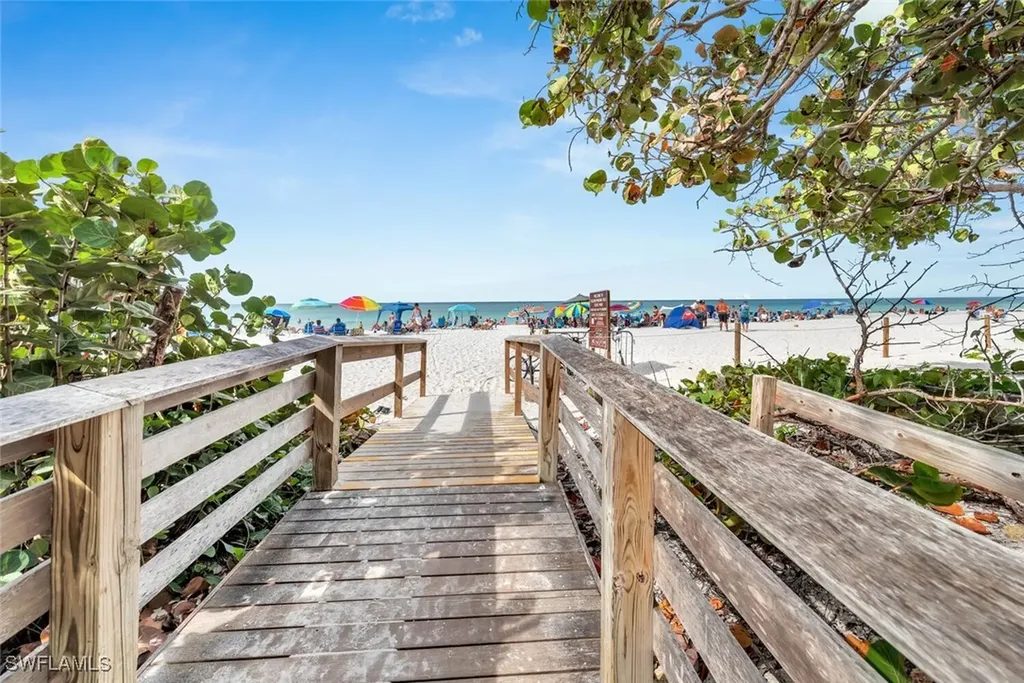 1 Bluebill Avenue Naples FL 34108