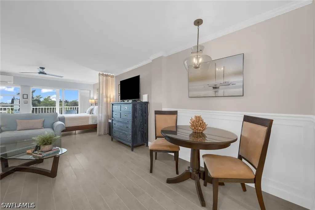 1 Bluebill Avenue Naples FL 34108