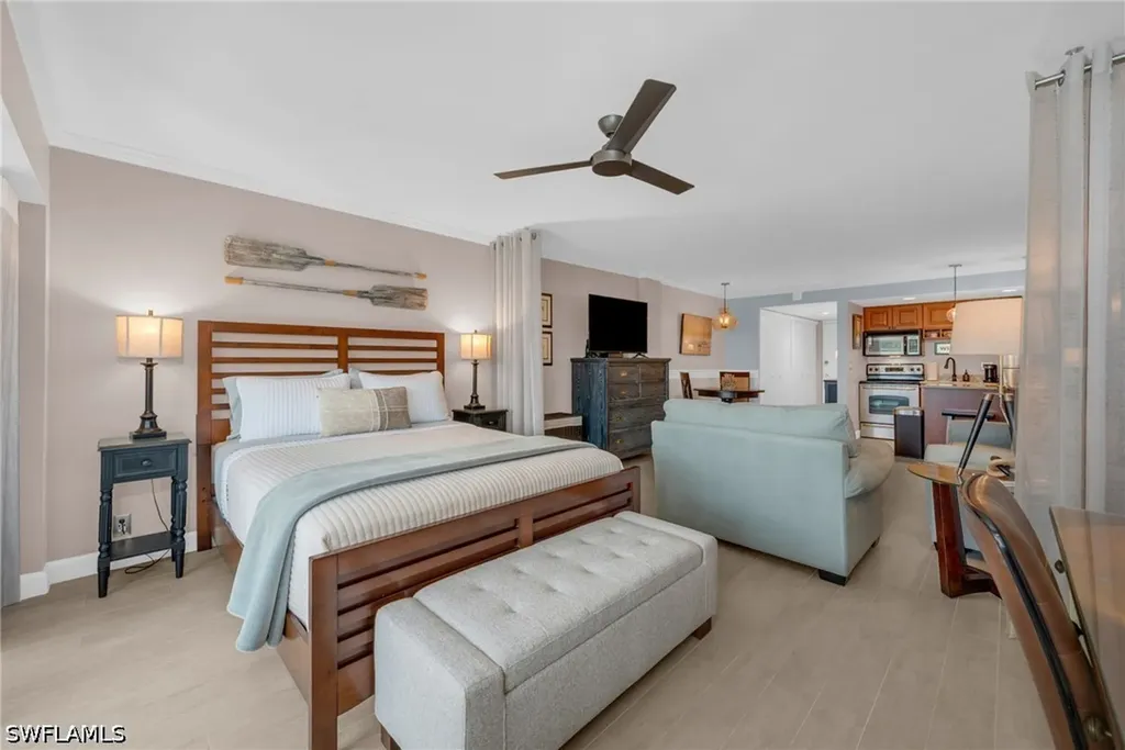 1 Bluebill Avenue Naples FL 34108