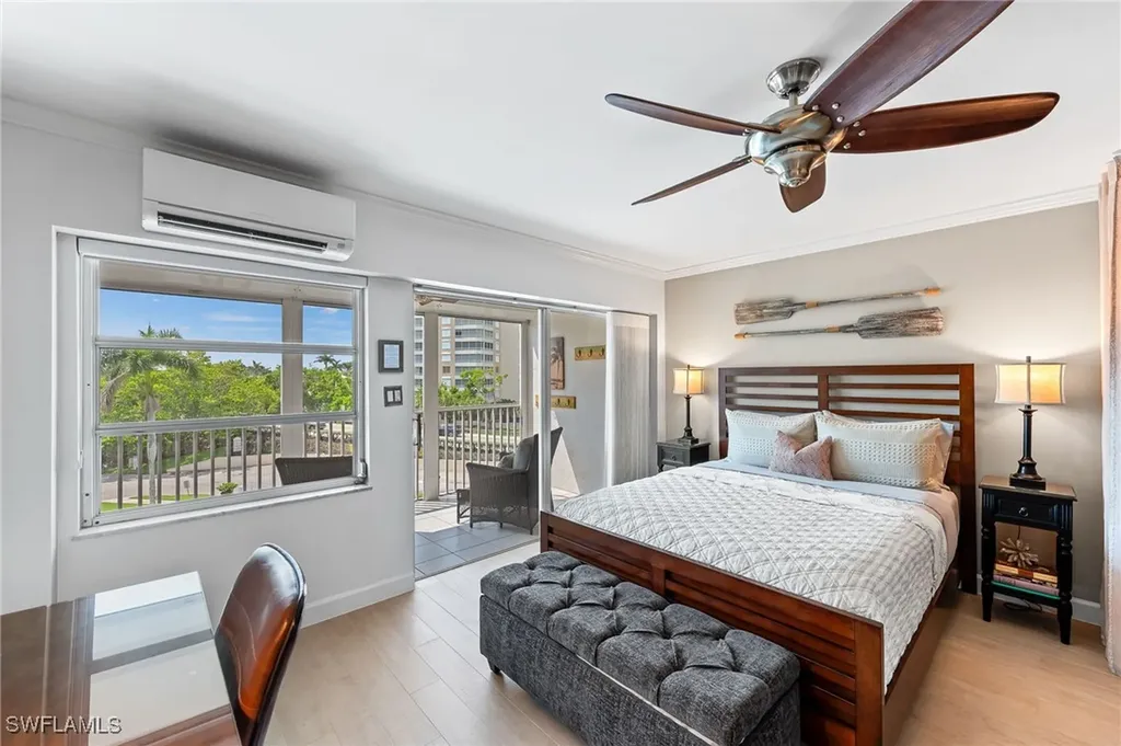 1 Bluebill Avenue Naples FL 34108