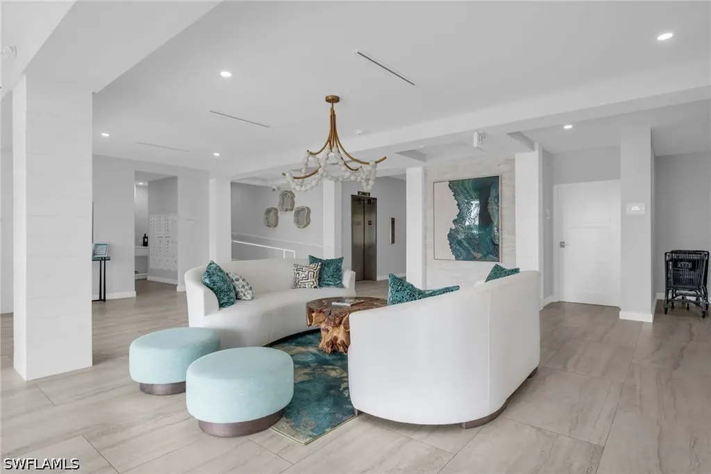 1 Bluebill Avenue Naples FL 34108