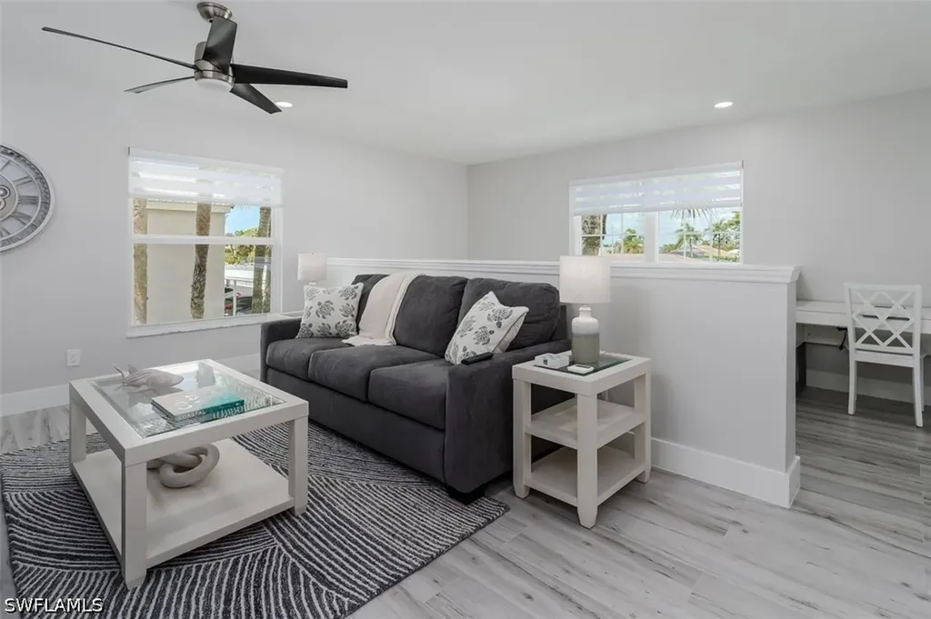 834 Gulf Pavilion Drive Naples FL 34108