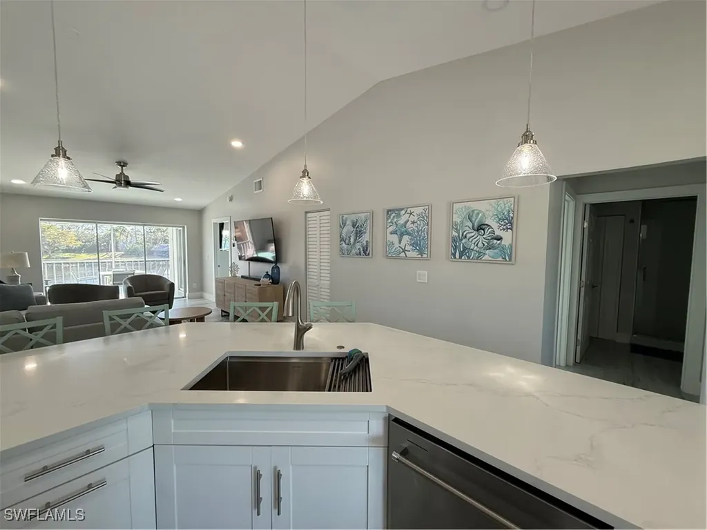 834 Gulf Pavilion Drive Naples FL 34108
