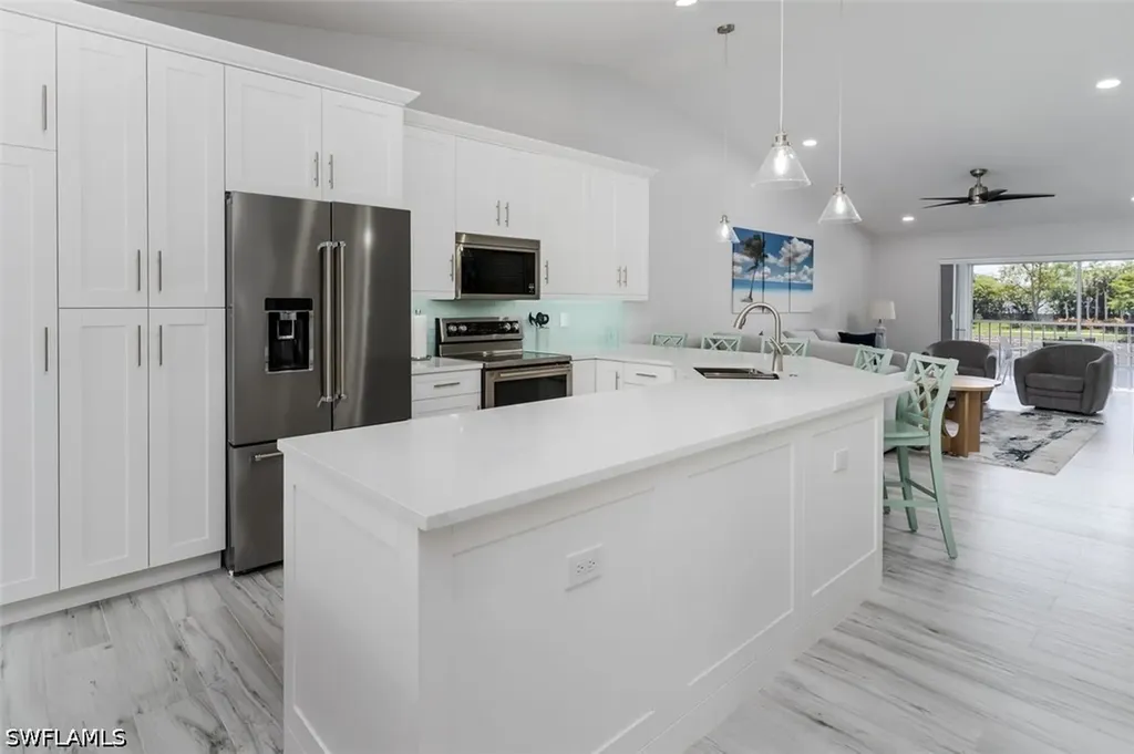 834 Gulf Pavilion Drive Naples FL 34108