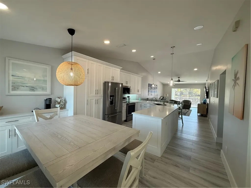 834 Gulf Pavilion Drive Naples FL 34108