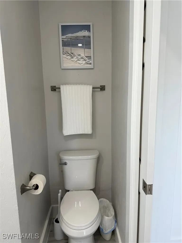 834 Gulf Pavilion Drive Naples FL 34108