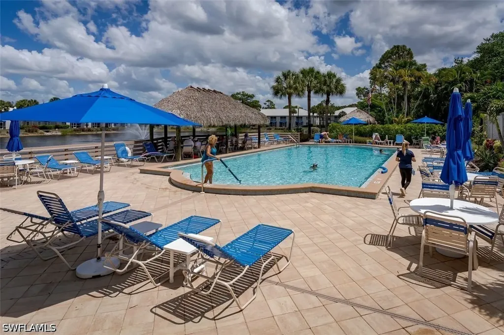 834 Gulf Pavilion Drive Naples FL 34108