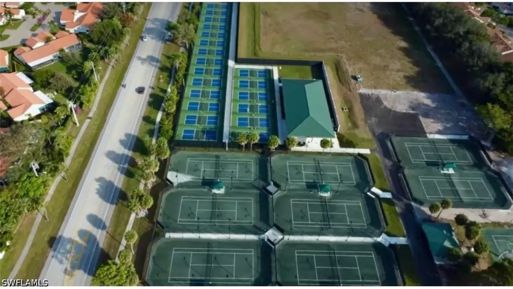 834 Gulf Pavilion Drive Naples FL 34108