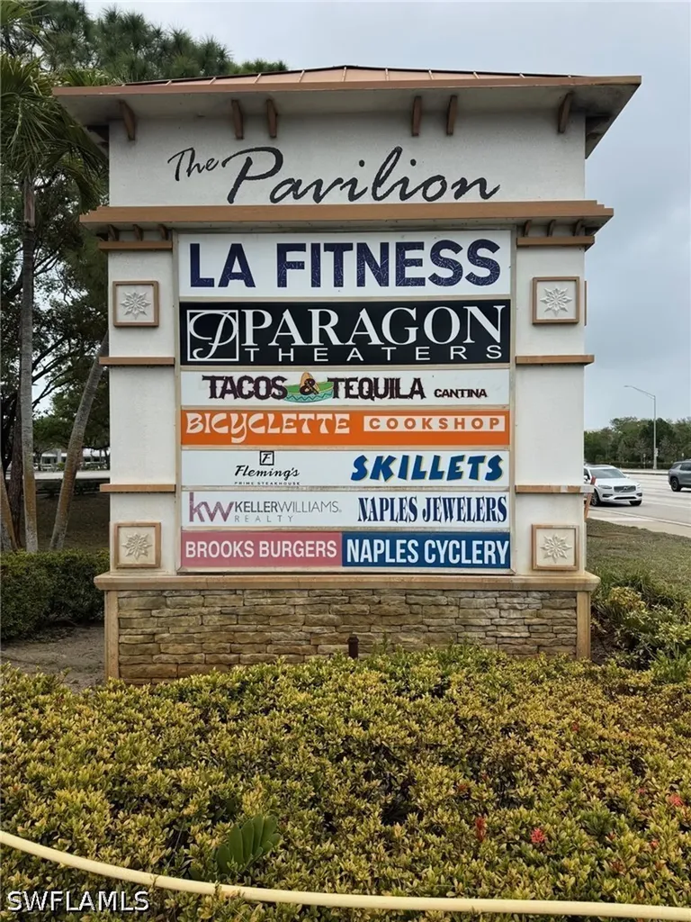 834 Gulf Pavilion Drive Naples FL 34108