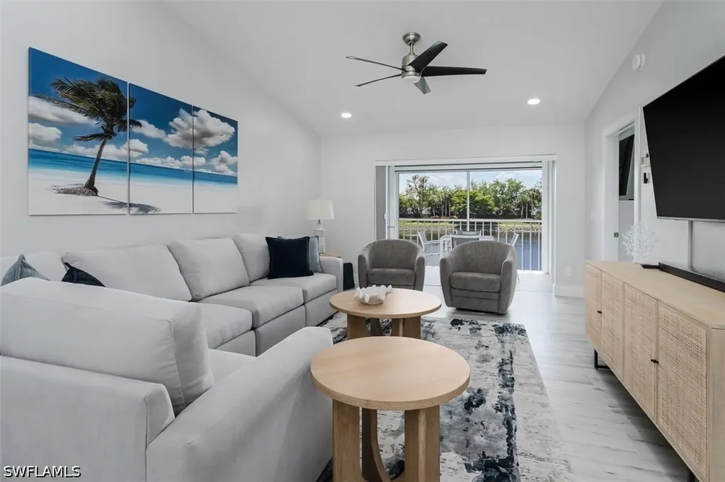 834 Gulf Pavilion Drive Naples FL 34108