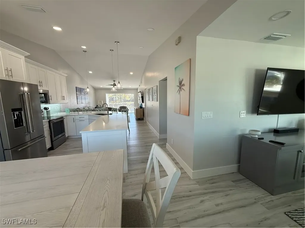 834 Gulf Pavilion Drive Naples FL 34108
