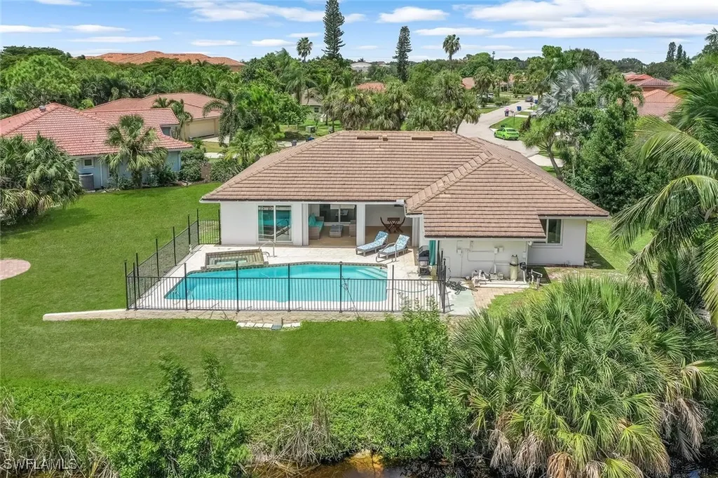 27164 Edenbridge Court Bonita Springs FL 34135