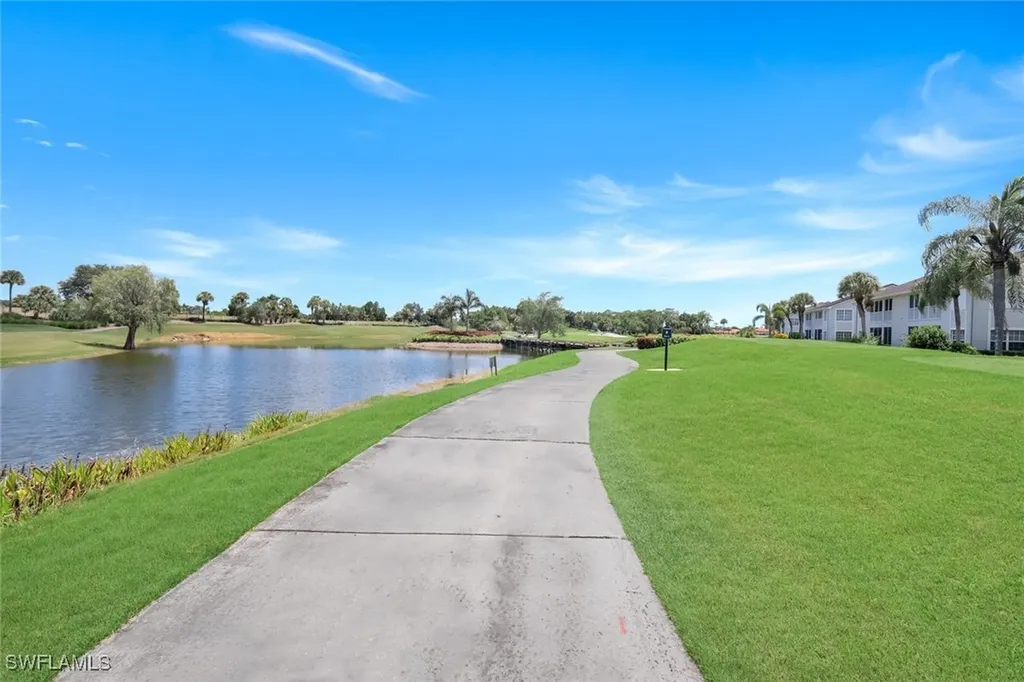 5924 Sand Wedge Lane Naples FL 34110