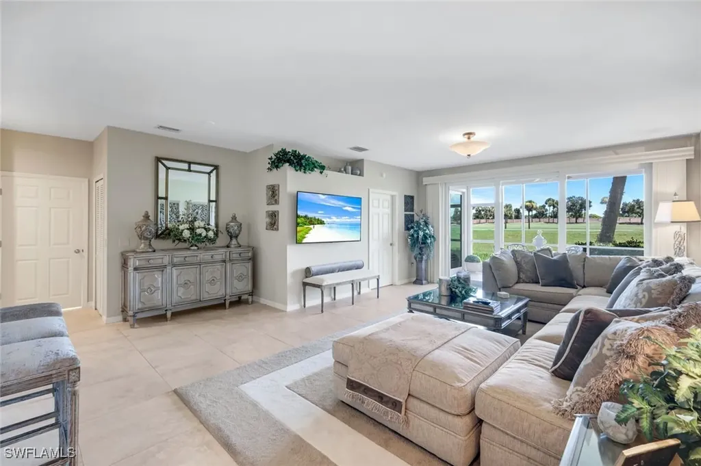 5924 Sand Wedge Lane Naples FL 34110