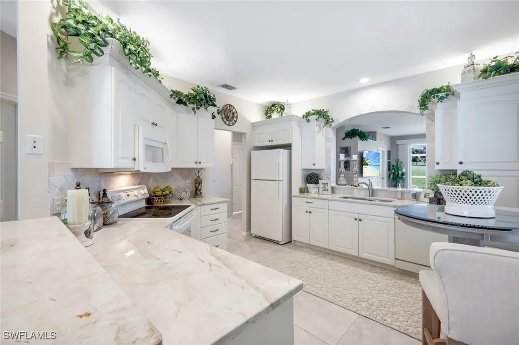 5924 Sand Wedge Lane Naples FL 34110