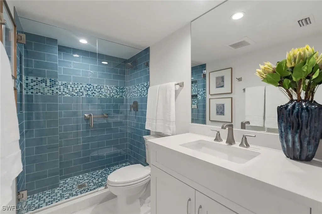 1919 Gulf Shore Boulevard N Naples FL 34102