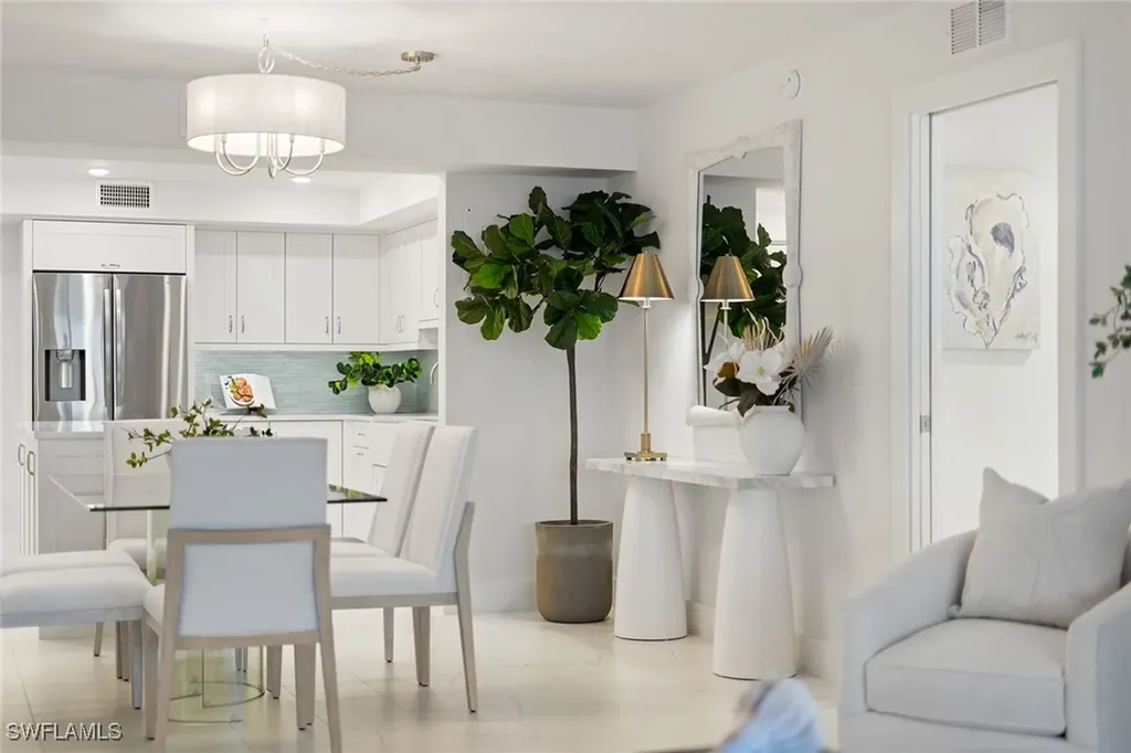 1919 Gulf Shore Boulevard N Naples FL 34102