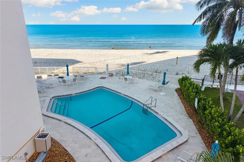 1919 Gulf Shore Boulevard N Naples FL 34102