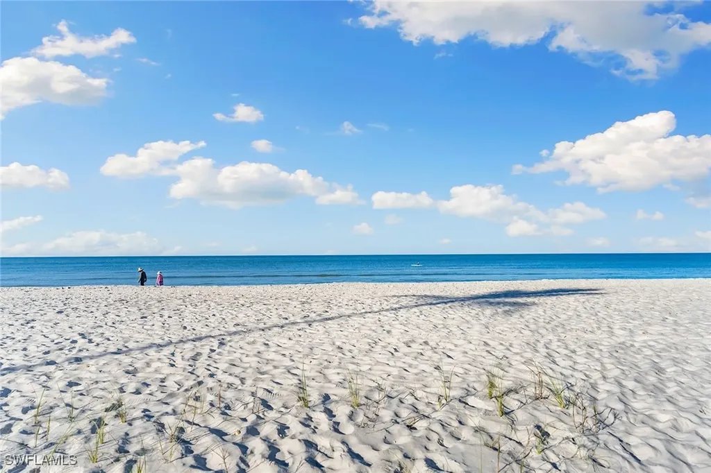 1919 Gulf Shore Boulevard N Naples FL 34102