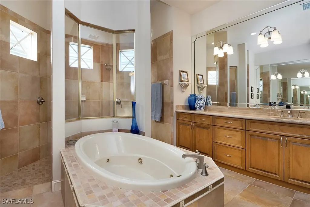 93 S Seas Court Marco Island FL 34145