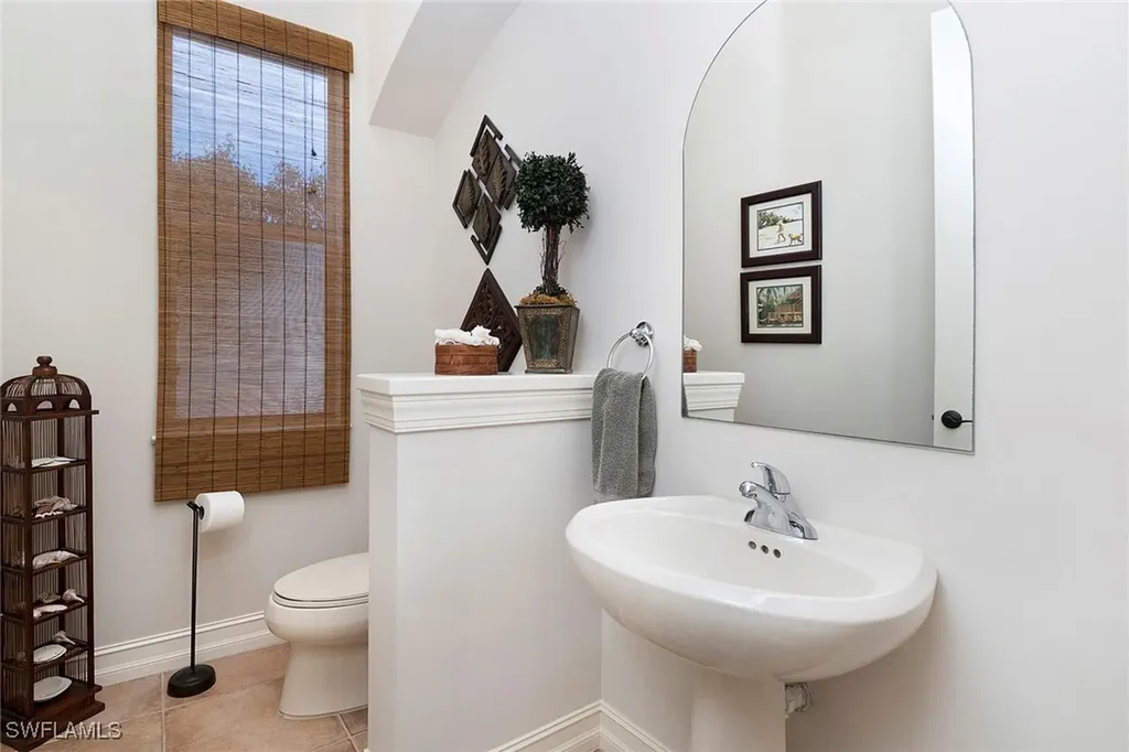 93 S Seas Court Marco Island FL 34145